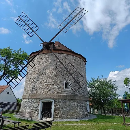 Tatil Evi Chata Anna, Jedovnice
